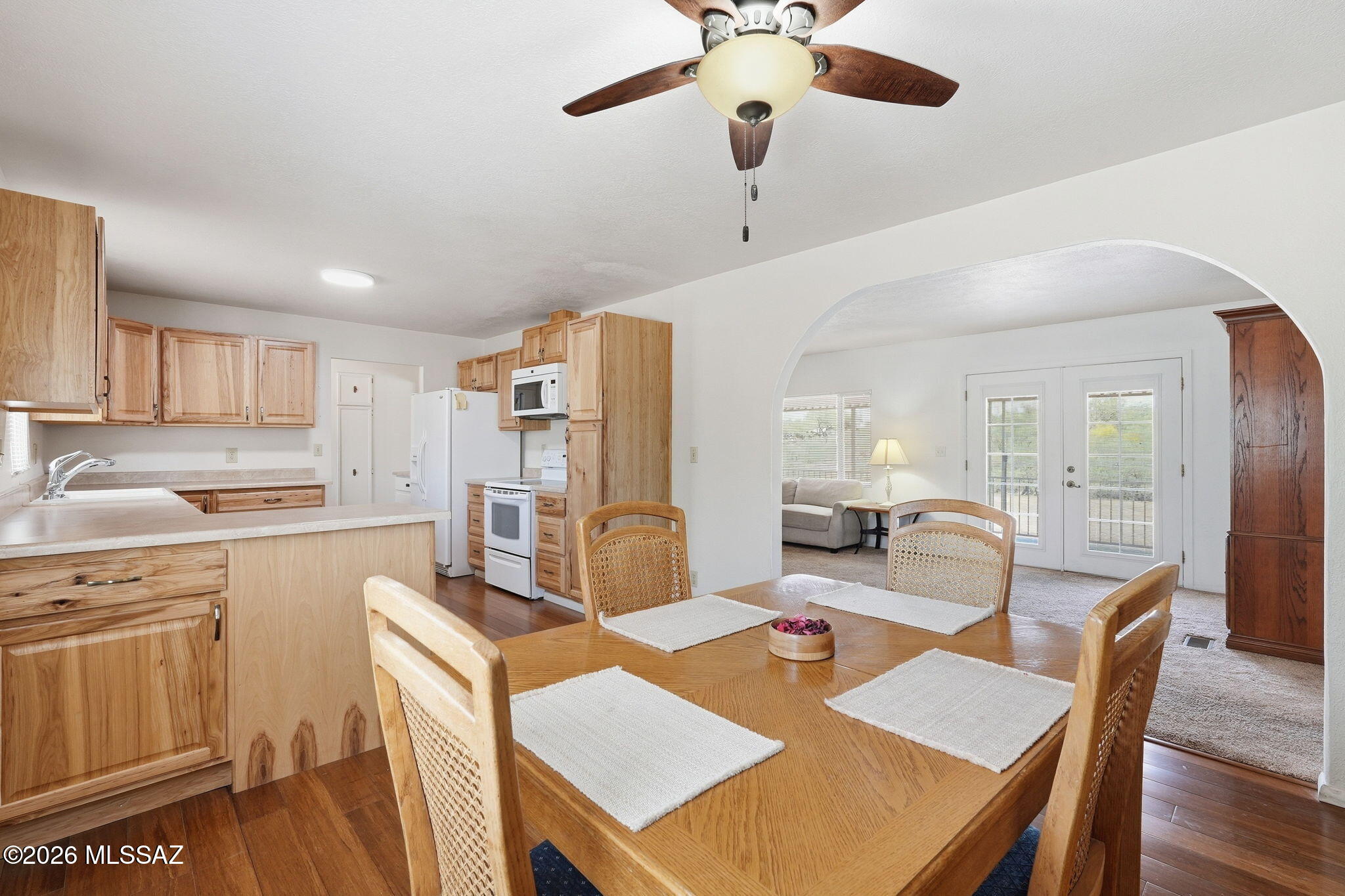 4085 East Wilds Road Tucson, AZ 85739 - Photo 17 of 41 Dining Area
