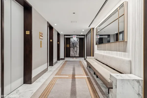 $1,999,000 | 180 East Pearson Street, Unit 3807, Chicago, IL 60611