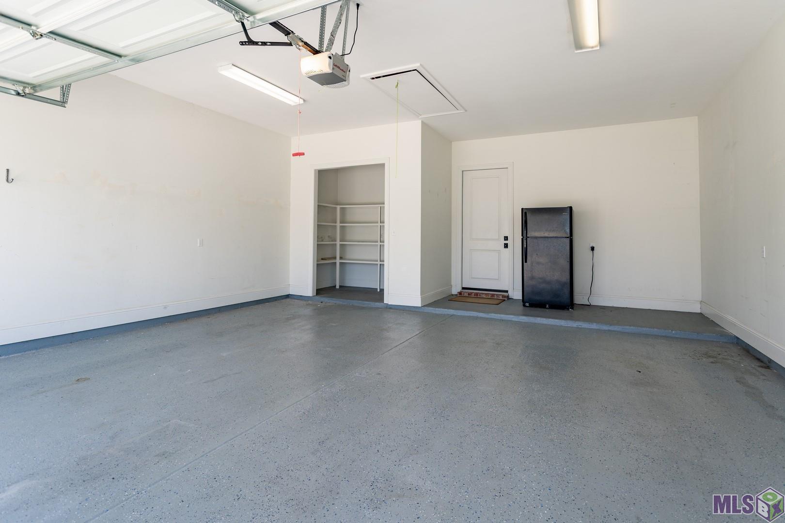 3114 Veranda Square Avenue Baton Rouge, LA 70810 - Photo 39 of 41 Rear Entry Two Car Enclosed Garage