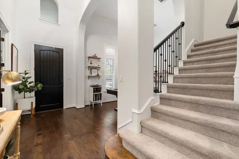 $1,100,000 | 8801 Wild Rice Cove, Austin, TX 78738
