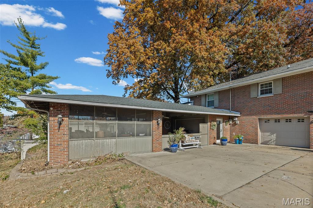 3838 Omega Street Alton, IL 62002 - Photo 2 of 68