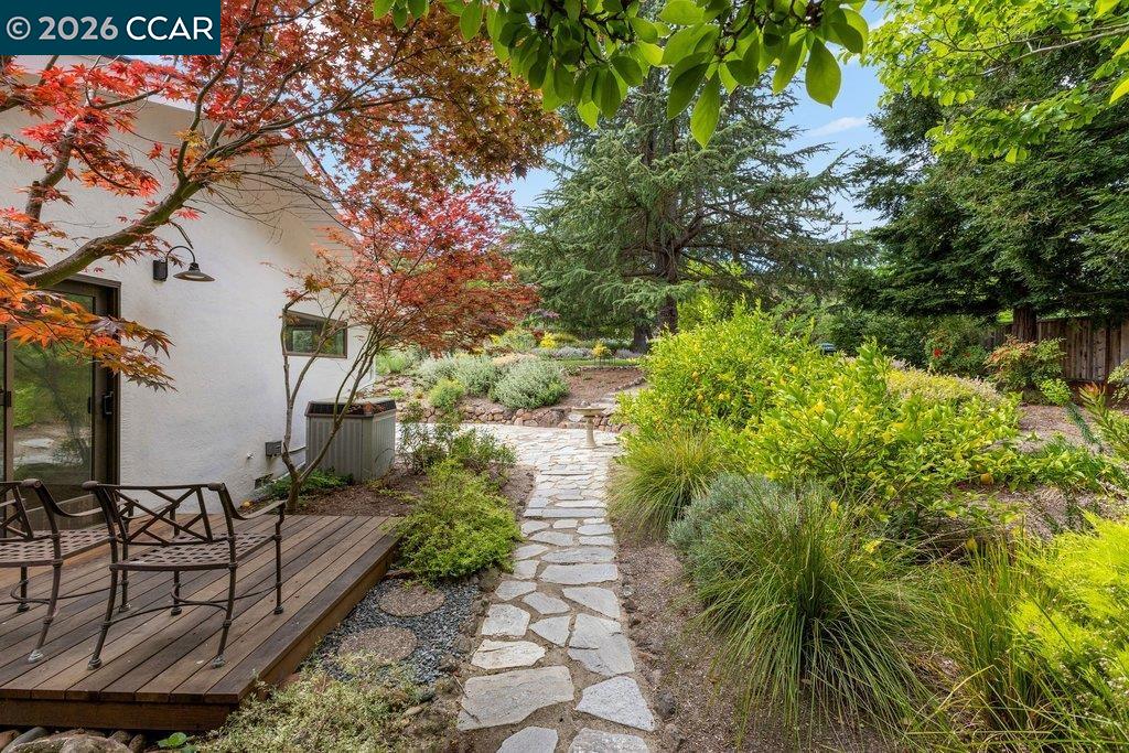 26 Rio Del Court Danville, CA 94526 - Photo 39 of 60