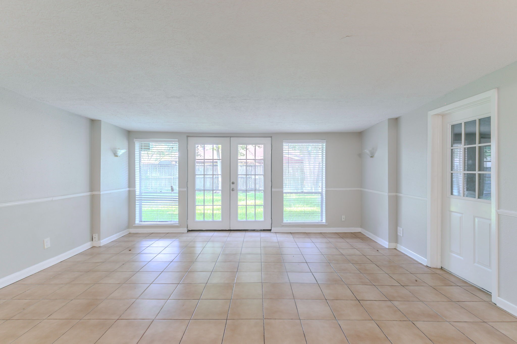 6609 Imogene Street Houston, TX 77074 - Photo 16 of 33