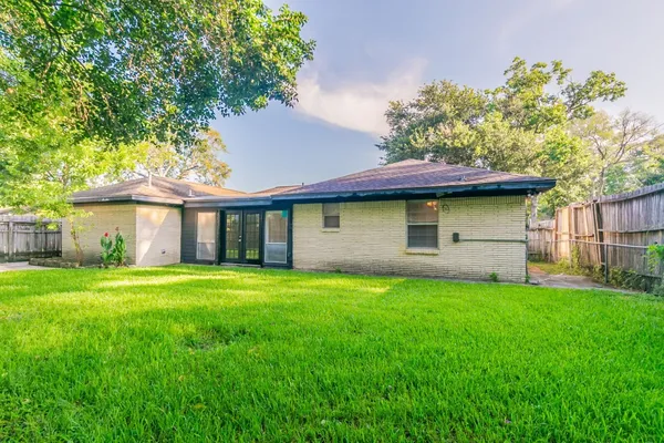 $210,000 | 6609 Imogene Street, Houston, TX 77074