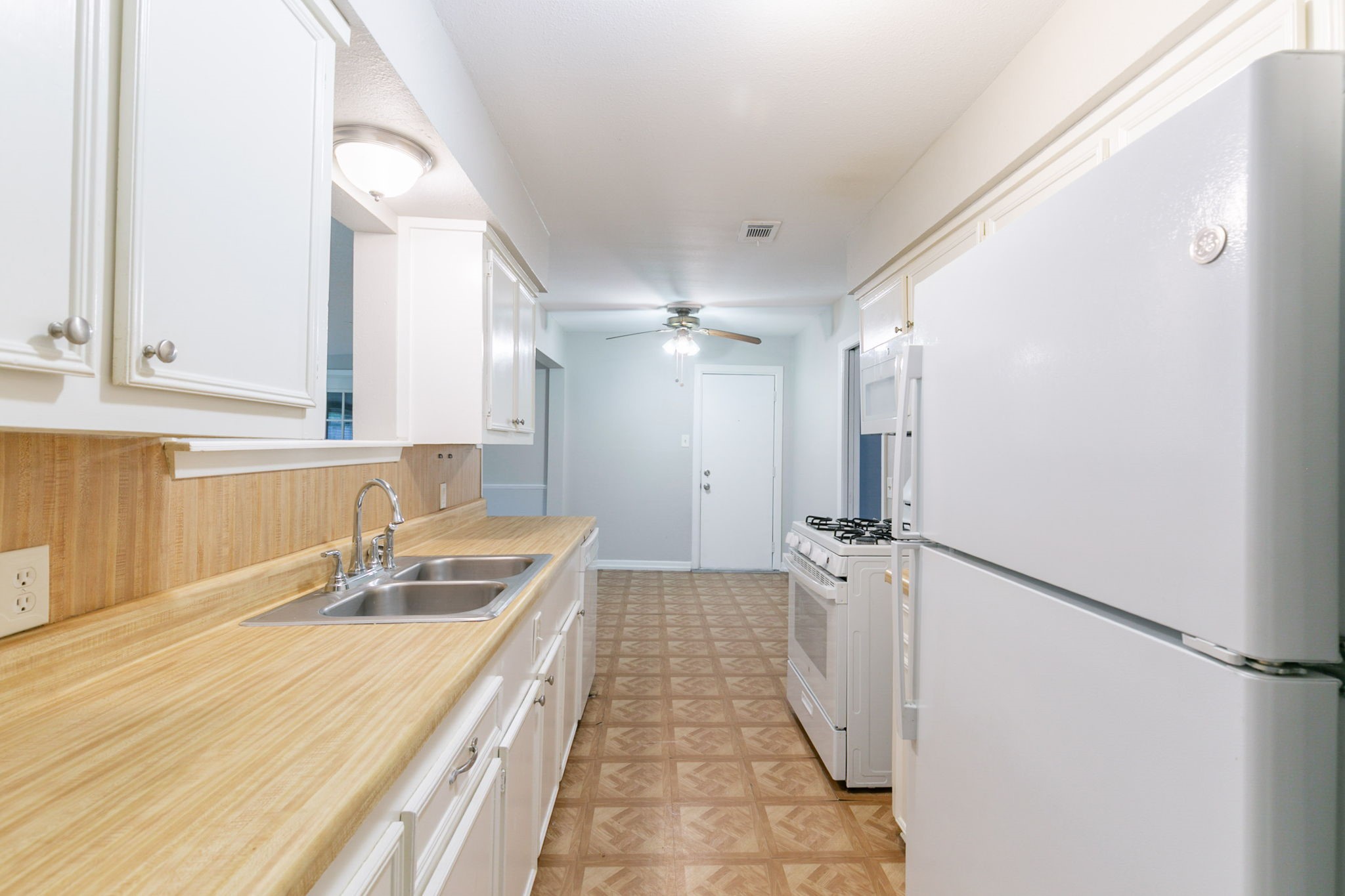 6609 Imogene Street Houston, TX 77074 - Photo 10 of 33