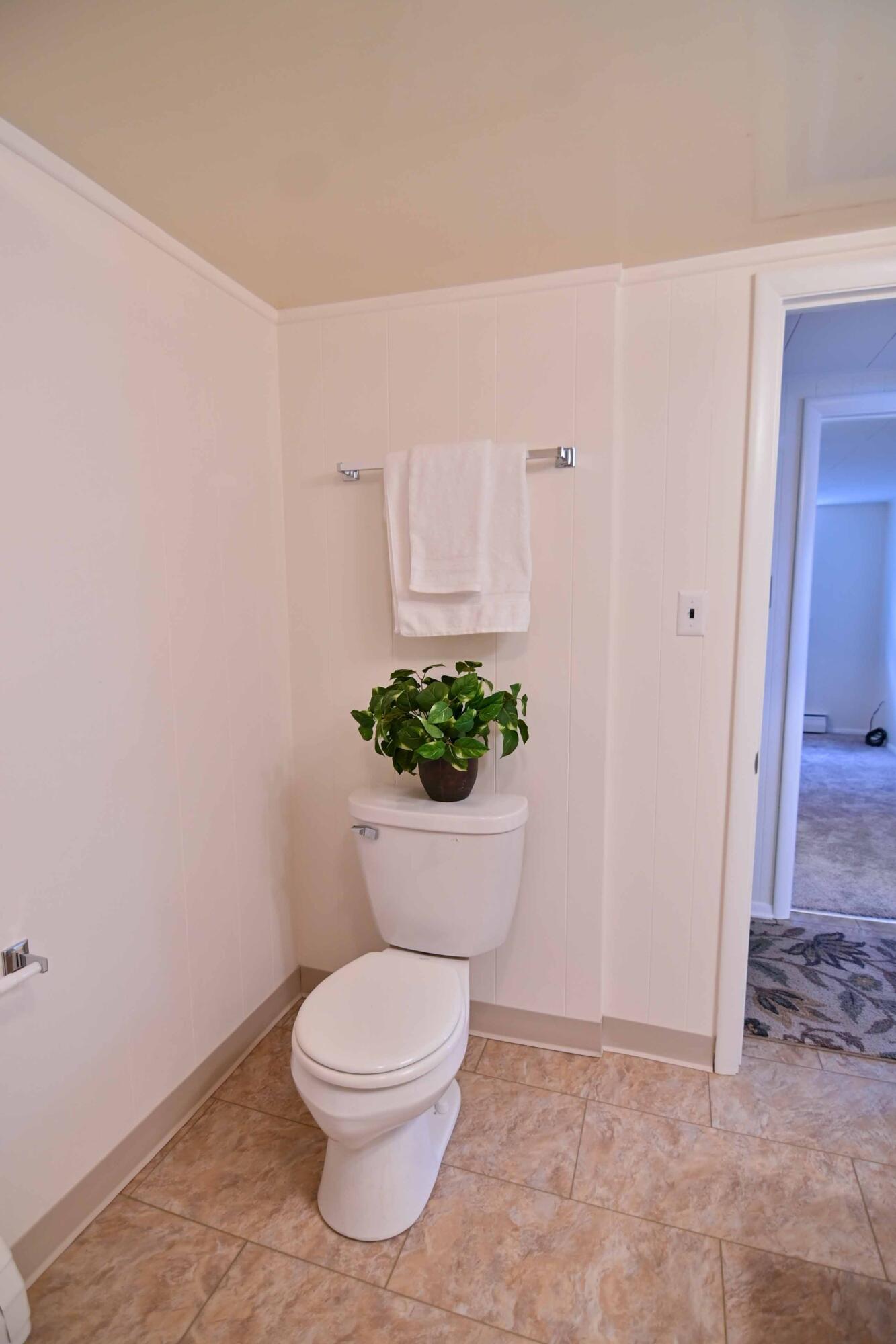 2807 Washington Road, Unit LOWR Kenosha, WI 53140 - Photo 20 of 26 DSC_7511