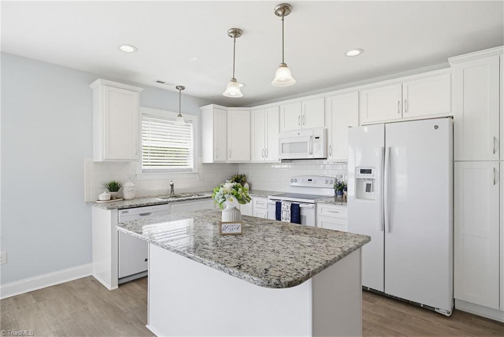 126 Applegate Court Mocksville, NC 27028 - Photo 13 of 37