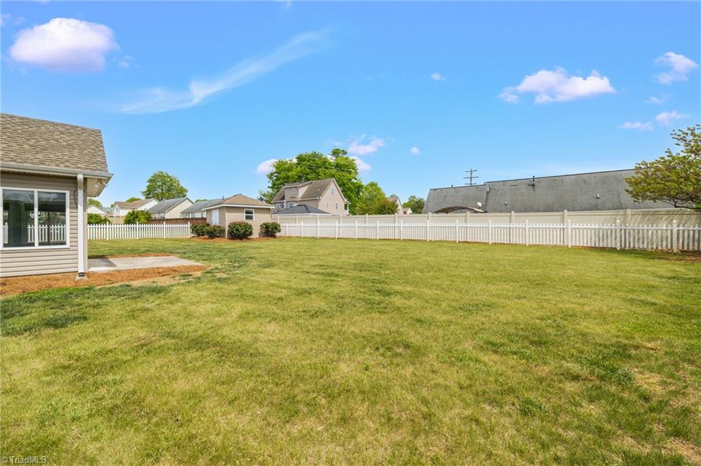 126 Applegate Court Mocksville, NC 27028 - Photo 36 of 37