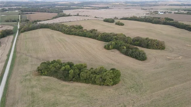 $1,736,300 | 350th Street, Barnard, MO 64423