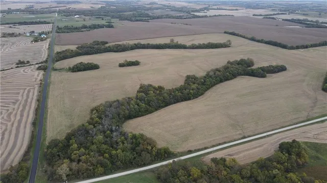 $1,736,300 | 350th Street, Barnard, MO 64423