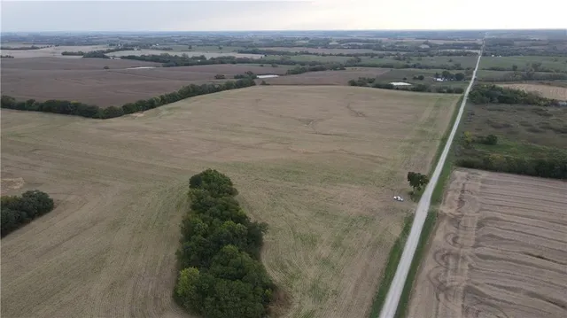 $1,736,300 | 350th Street, Barnard, MO 64423