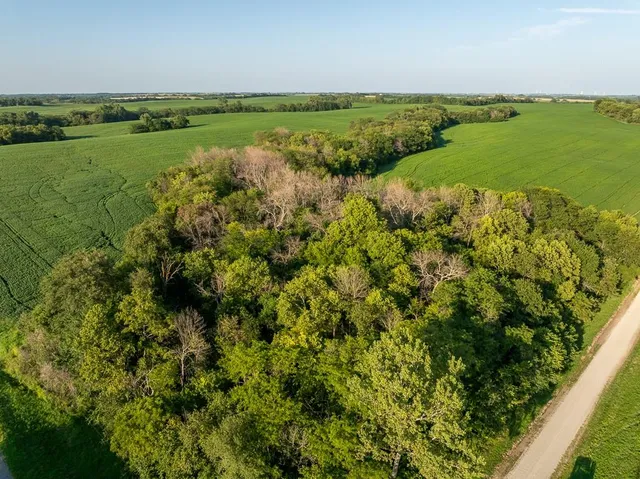 $1,736,300 | 350th Street, Barnard, MO 64423