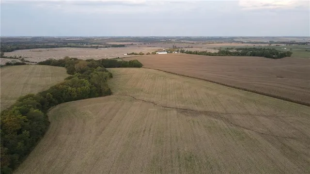 $1,736,300 | 350th Street, Barnard, MO 64423