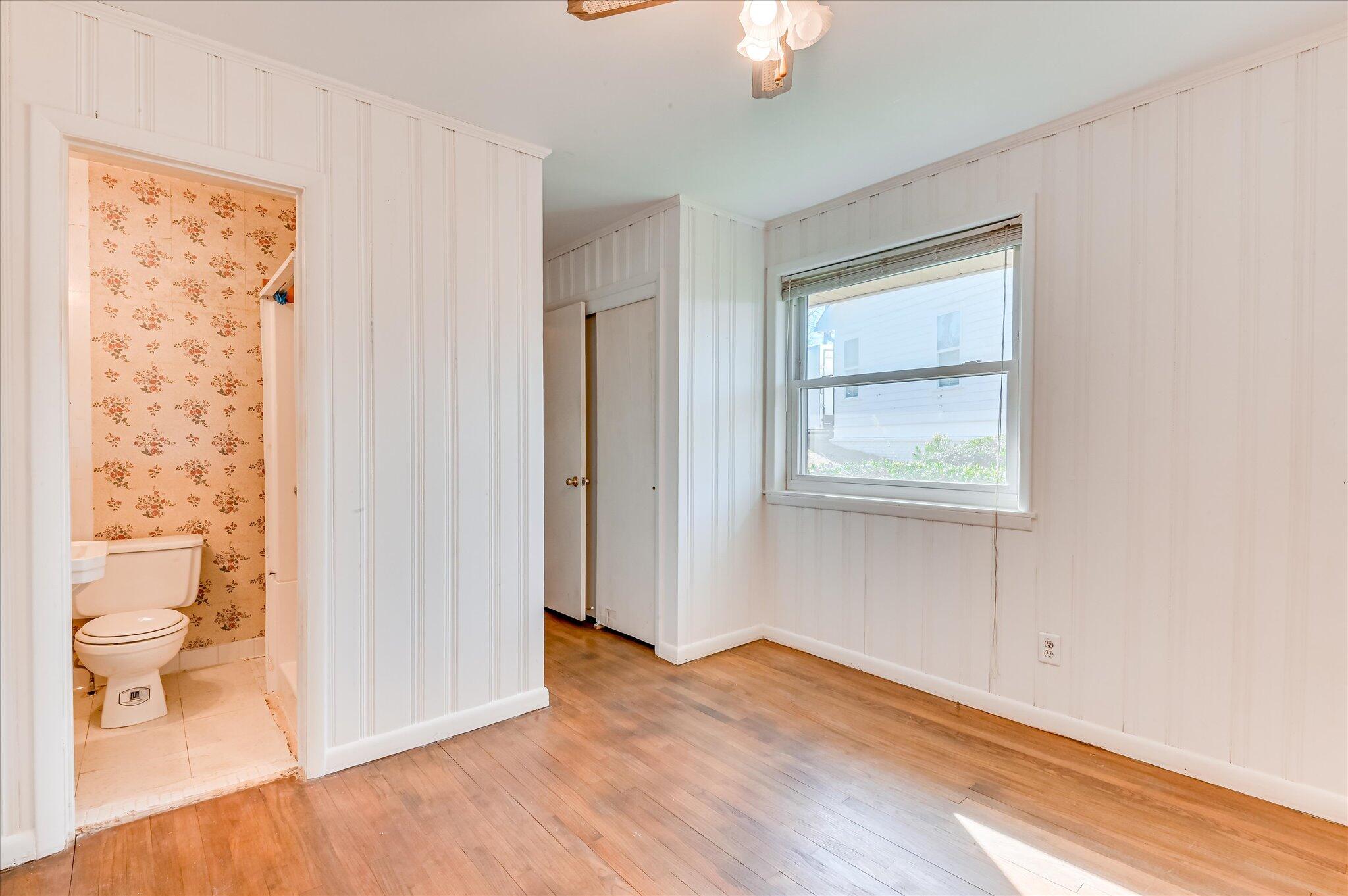 2202 Dartmouth Road Augusta, GA 30904 - Photo 28 of 34 Bedroom 4 with Full Bathroom