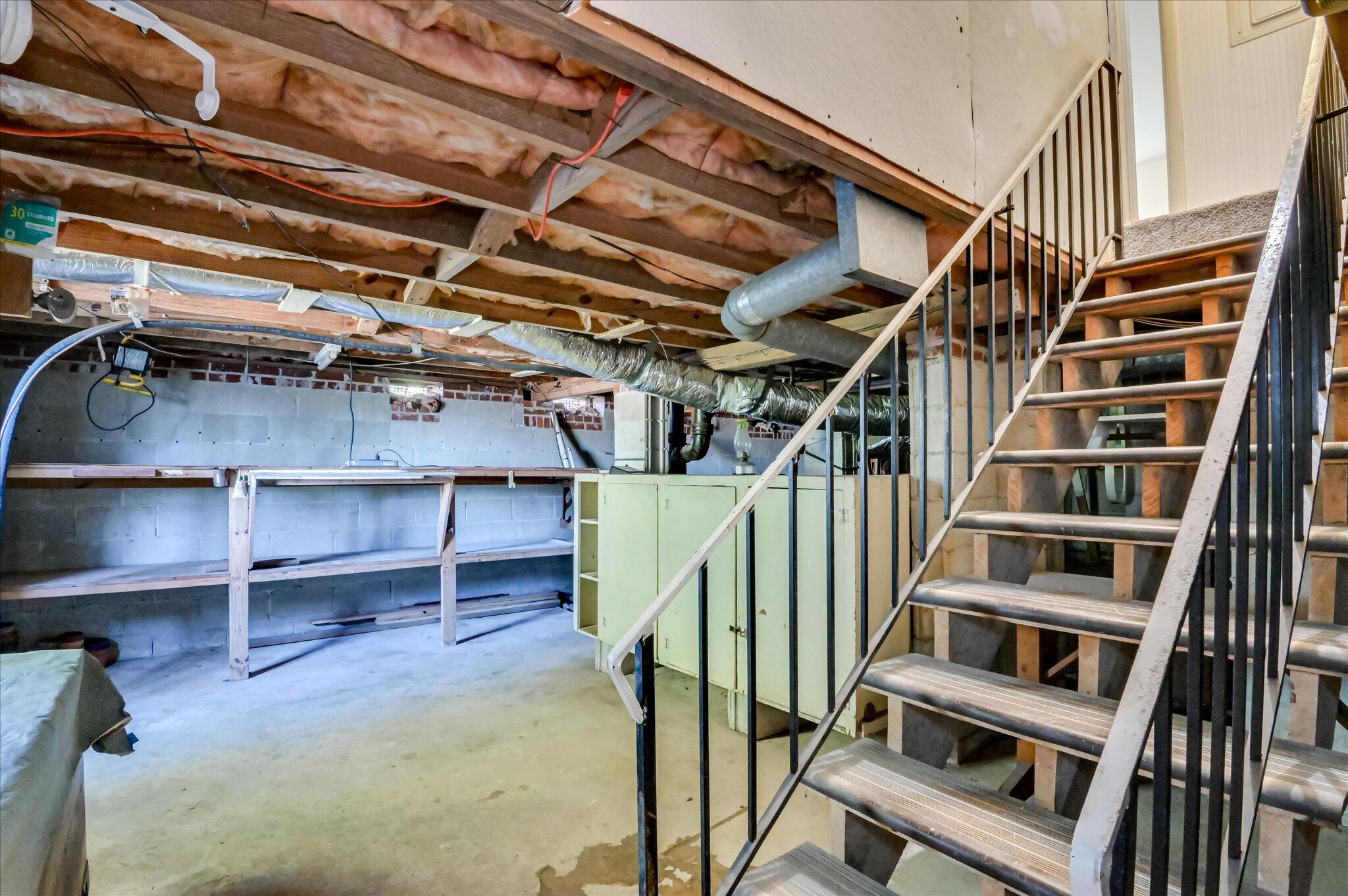 2202 Dartmouth Road Augusta, GA 30904 - Photo 31 of 34 Basement view 2