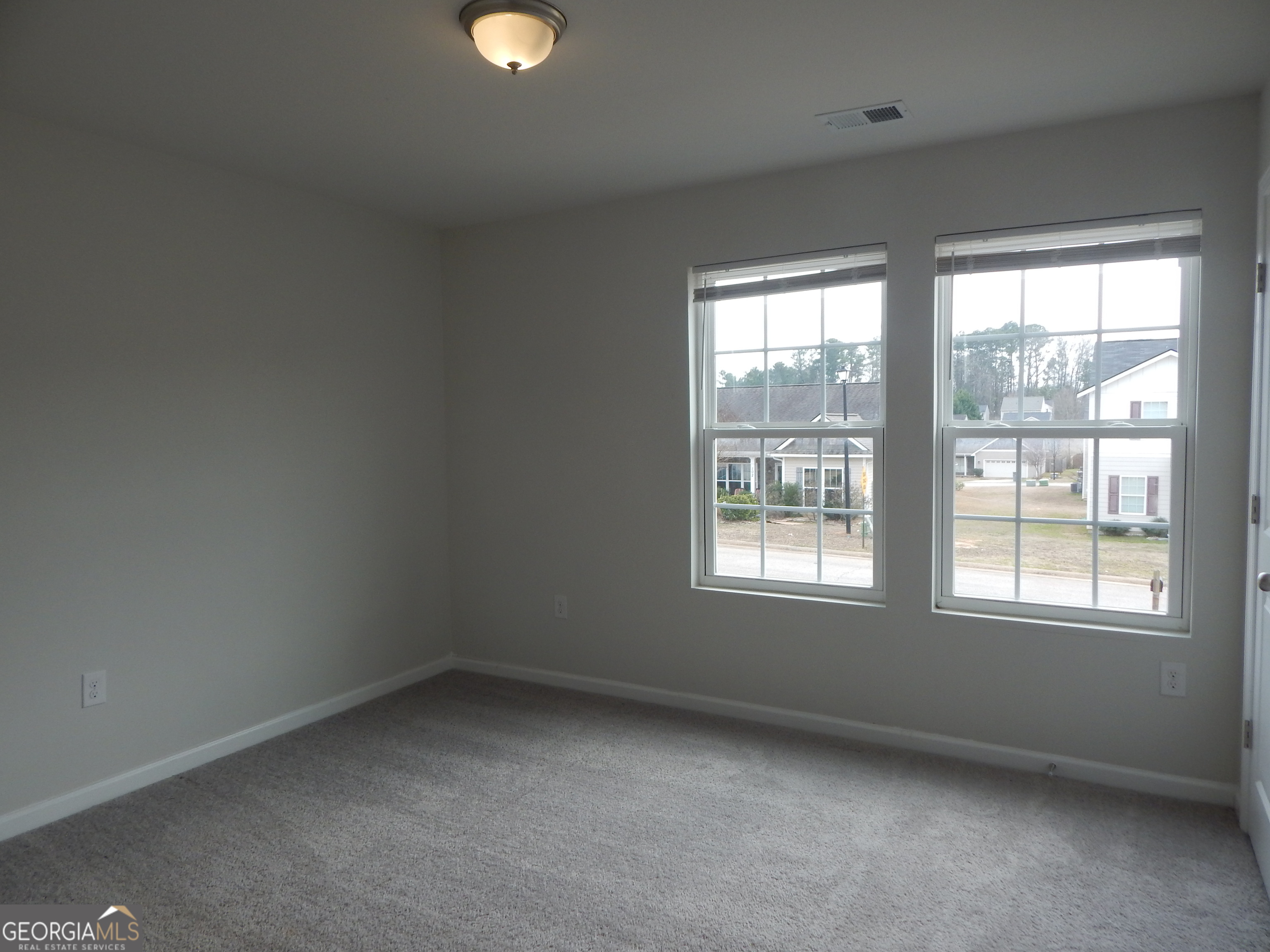 101 Sarah Lane LaGrange, GA 30241 - Photo 15 of 16 an empty room with a window