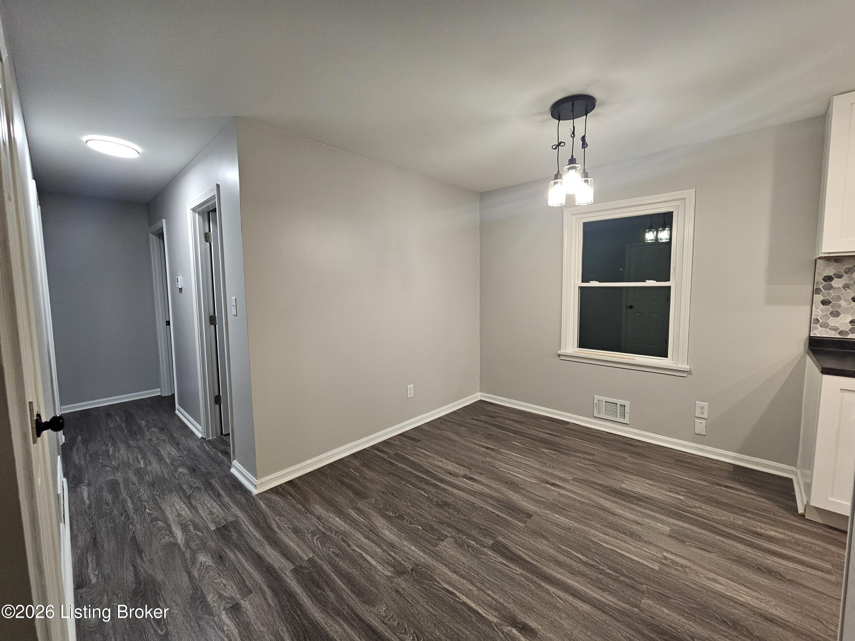 6719 Fernhaven Road Louisville, KY 40228 - Photo 5 of 26 Dining Room