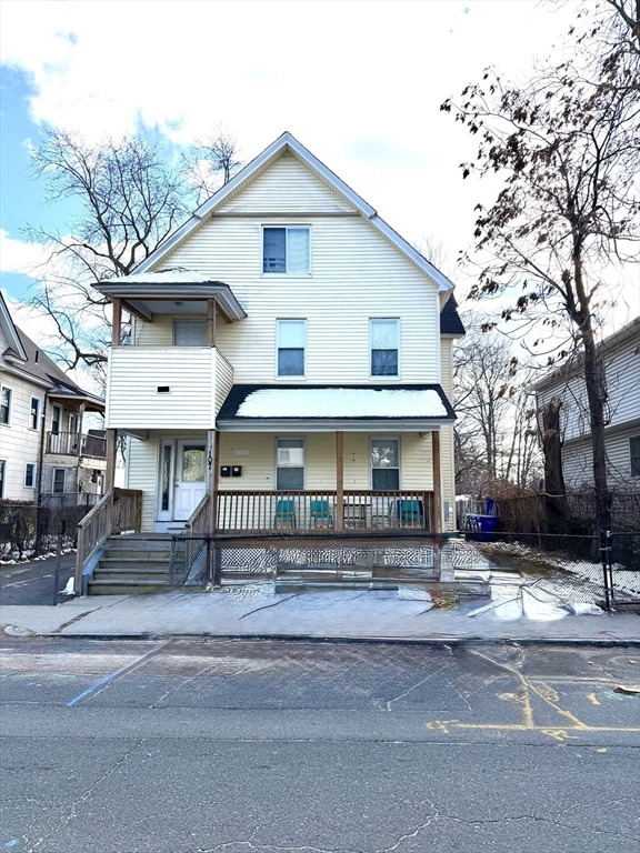 107 Tyler Street Springfield, MA 01109 - Photo 1 of 39