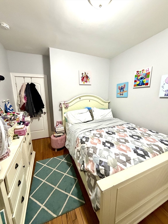 107 Tyler Street Springfield, MA 01109 - Photo 20 of 39