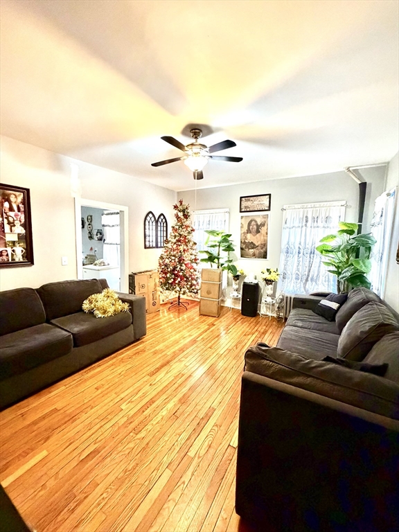 107 Tyler Street Springfield, MA 01109 - Photo 7 of 39