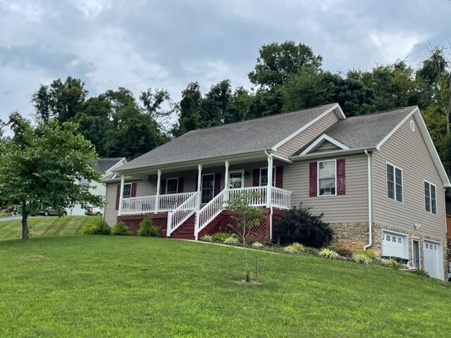 3895 Read Mountain Road Cloverdale, VA 24077 - Photo 1 of 33 Welcome