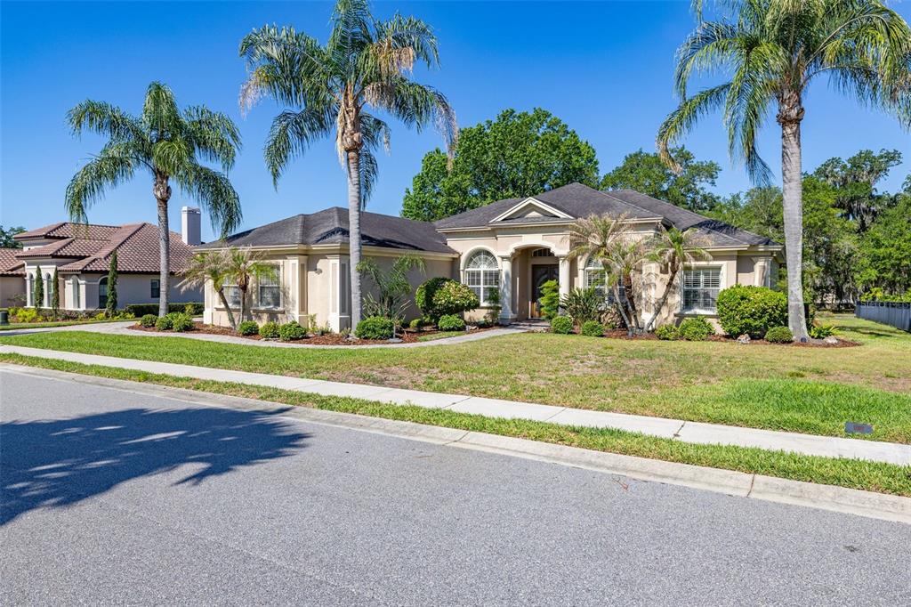 6535 Eagle Ridge Way Lakeland, FL 33813 - Photo 3 of 100