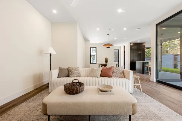 $1,200,000 | 4414 Banister Lane, Unit 1, Austin, TX 78745