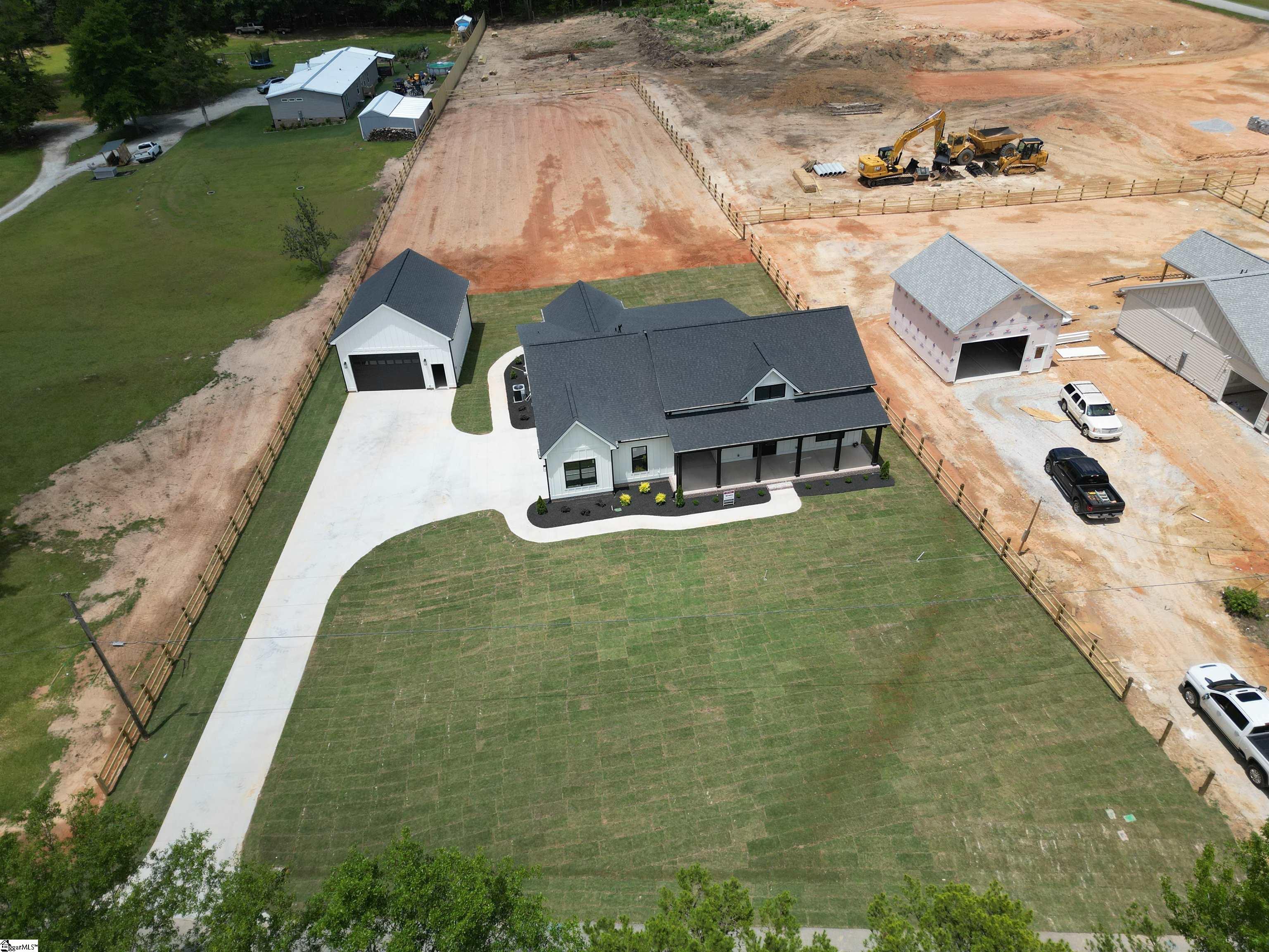 58 Quail Road Gray Court, SC 29645 - Photo 2 of 37