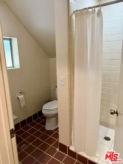 $8,100 | 1861 West Mountain Street, Glendale, CA 91201