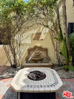 $8,100 | 1861 West Mountain Street, Glendale, CA 91201
