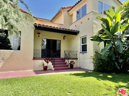 $8,100 | 1861 West Mountain Street, Glendale, CA 91201