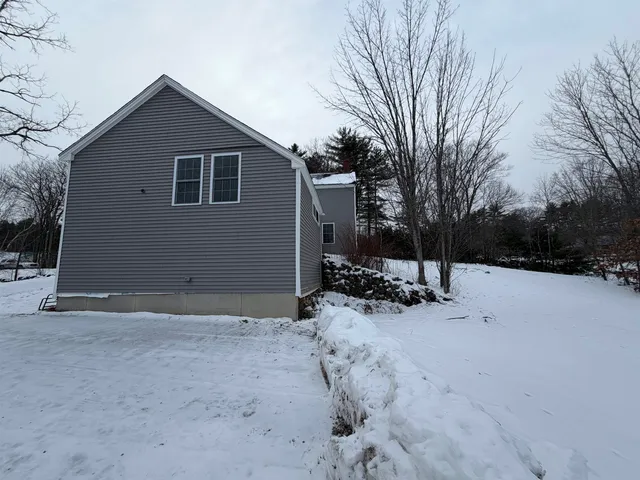 $3,000 | 874 Battle Street, Webster, NH 03303