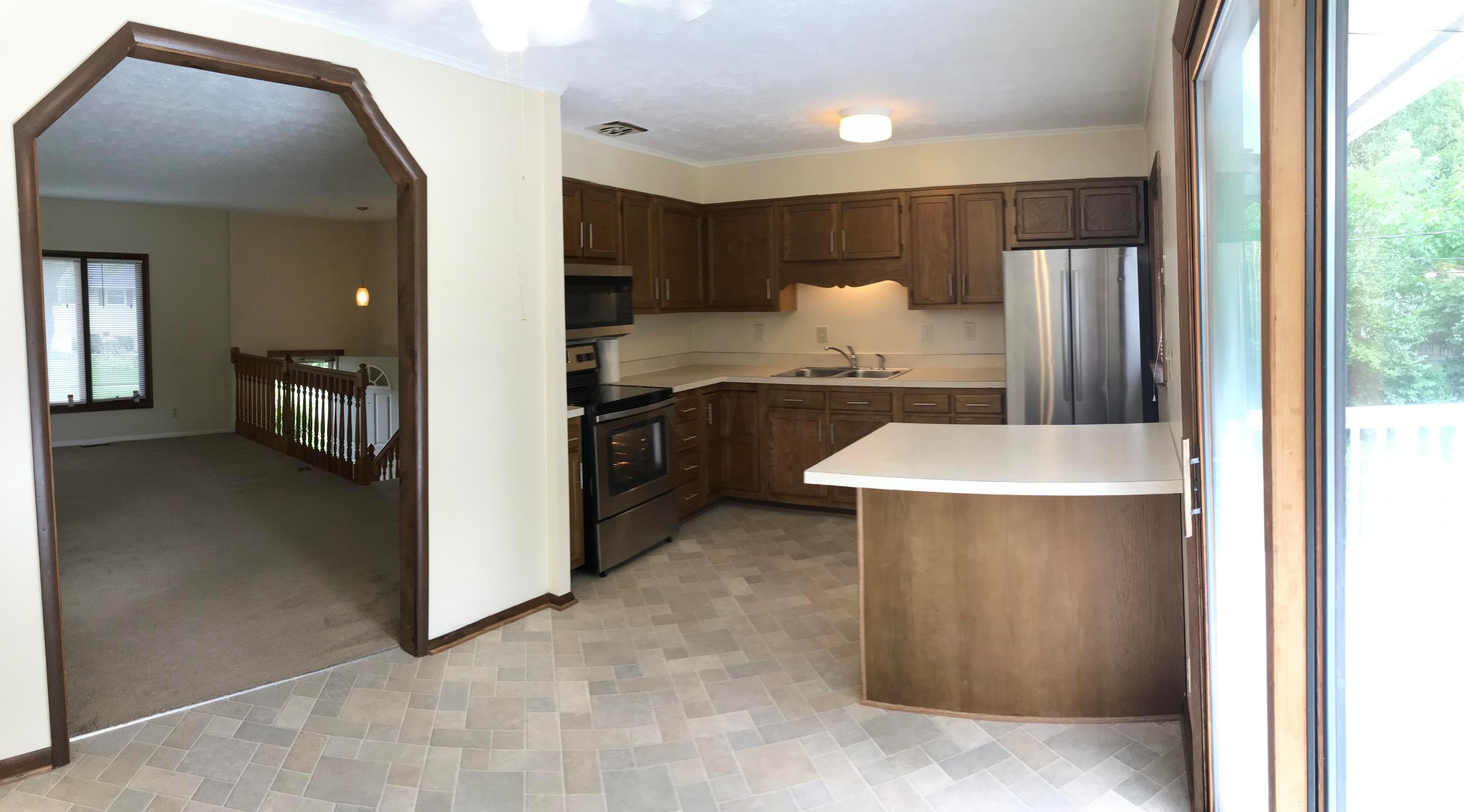 593 Fairholme Road Columbus, OH 43230 - Photo 7 of 18