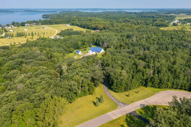 $699,000 | 11450 Cormorant Heights Road, Audubon, MN 56511