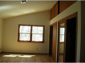 5581 East Lampkins Ridge Road Bloomington, IN 47401 - Photo 8 of 24 Gallery Image 8
