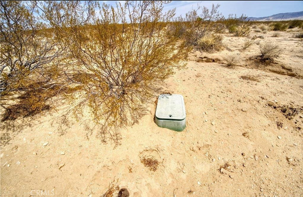 0 Brant Crossing Road Joshua Tree, CA 92252 - Photo 2 of 11 a close up of a sink