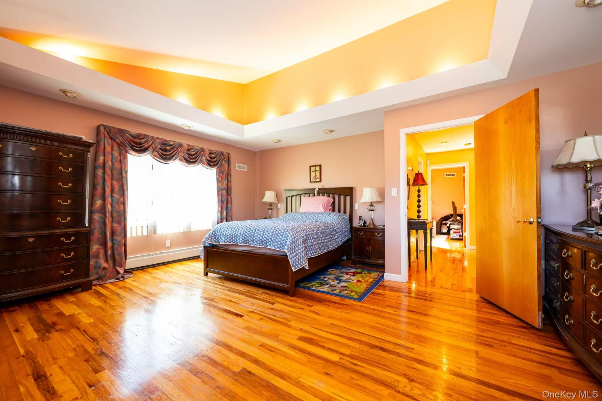 216-43 28th Road Queens, NY 11360 - Photo 15 of 24