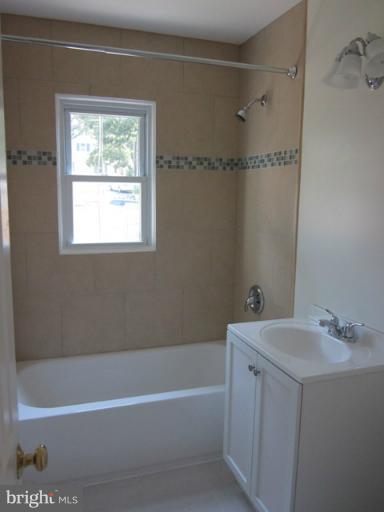 4805 Powder Mill Road Beltsville, MD 20705 - Photo 18 of 24 Upper level Bathroom