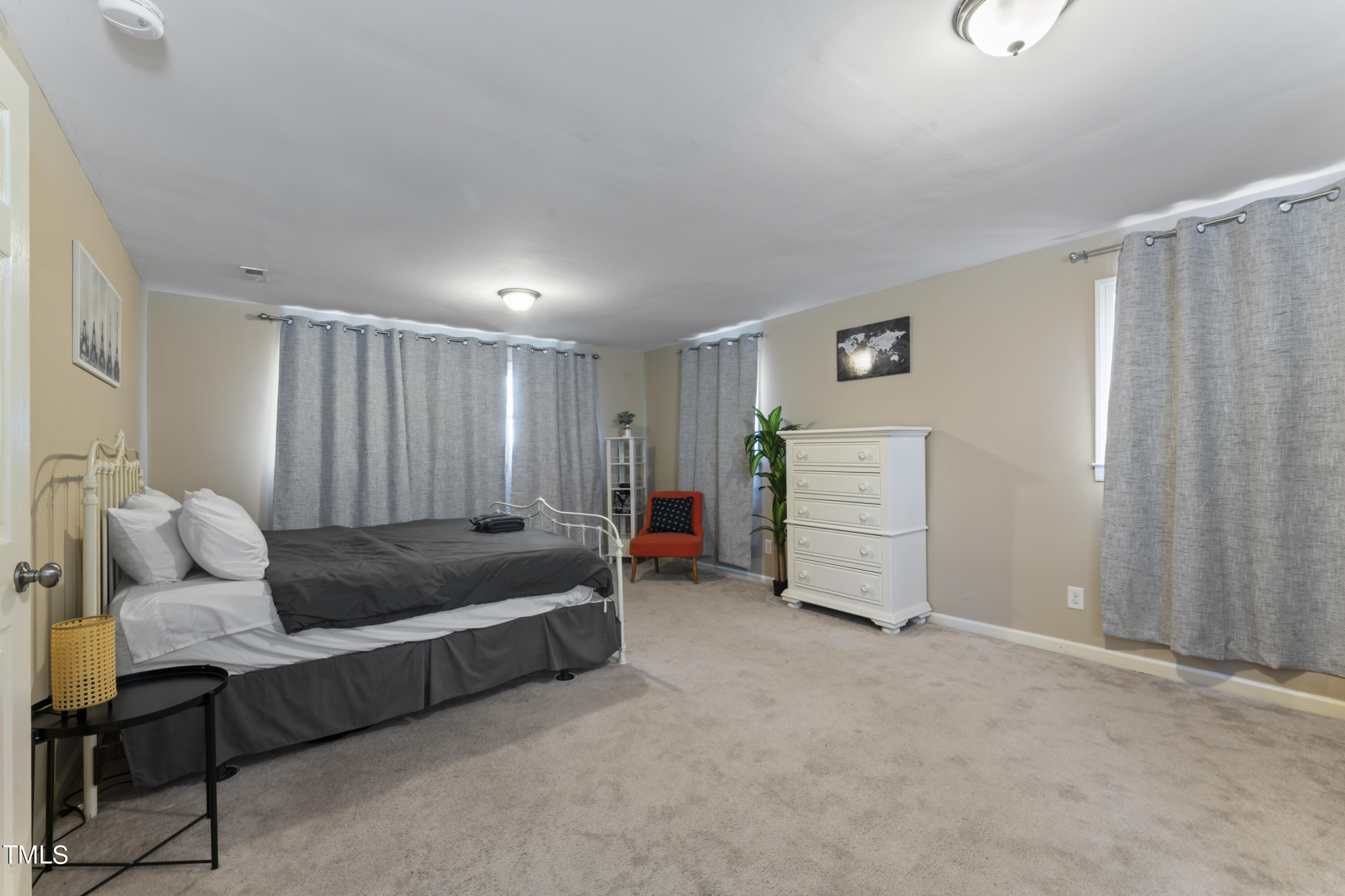 5803 Newhall Road Durham, NC 27713 - Photo 19 of 35 photos_high_resolution_DSC02144