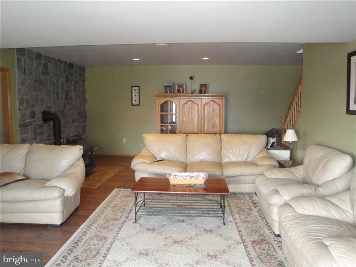 1505 County Line Road Quakertown, PA 18951 - Photo 19 of 21 Family Room