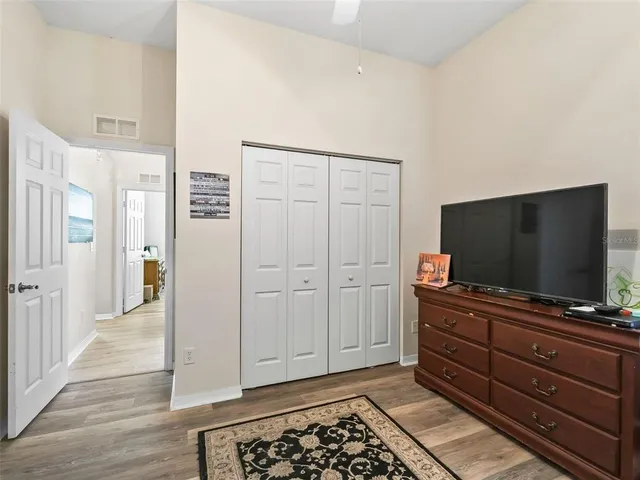 $355,000 | 17435 Southeast 112th Avenue, Summerfield, FL 34491