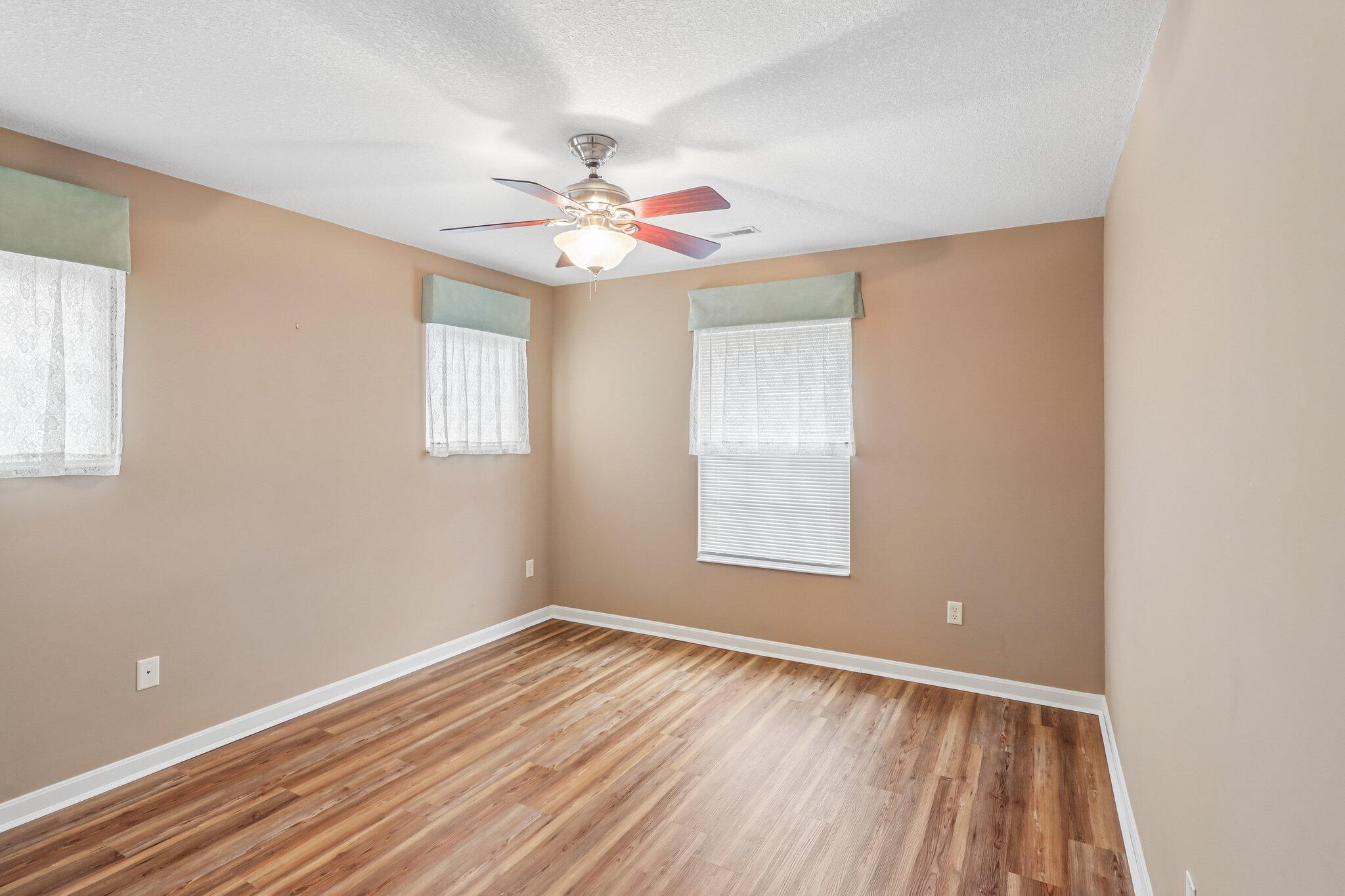 876 Flint Ridge Newport, KY 41076 - Photo 31 of 43 Empty room