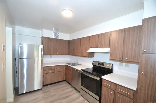 $1,895 | 3900 Park Avenue, Unit 4L, Bridgeport, CT 06604