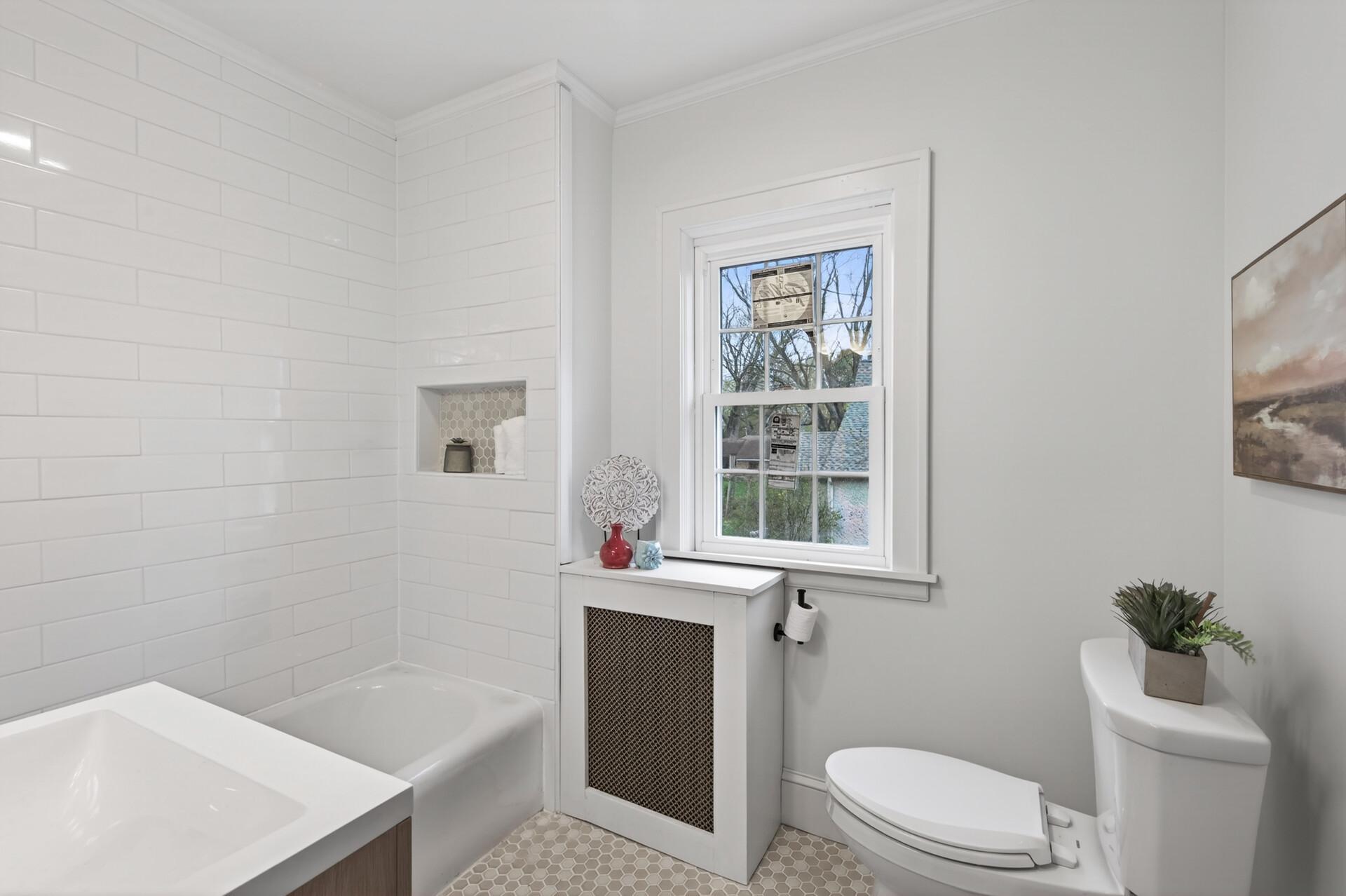 1749 Hamline Avenue North Falcon Heights, MN 55113 - Photo 22 of 27