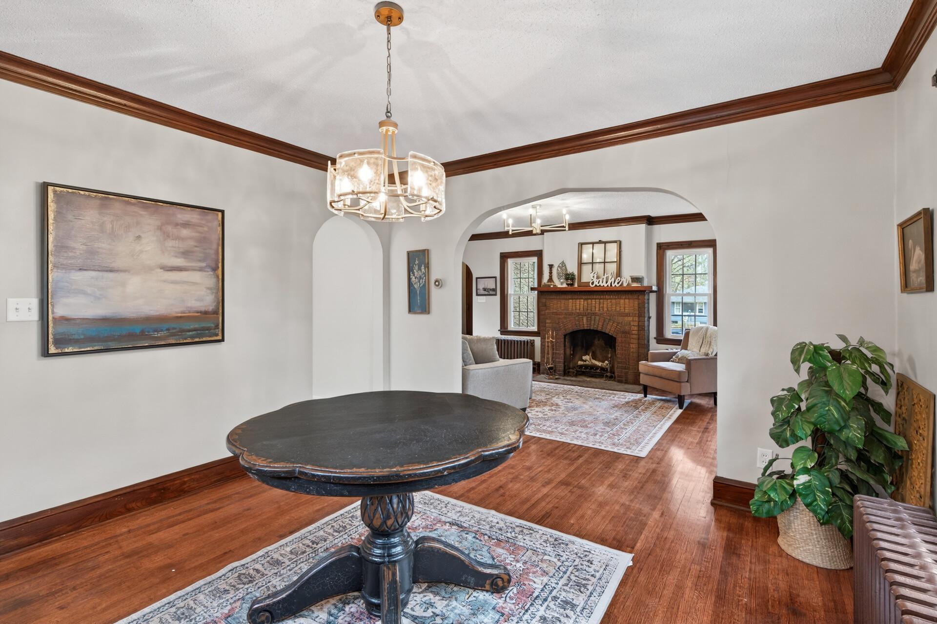 1749 Hamline Avenue North Falcon Heights, MN 55113 - Photo 10 of 27