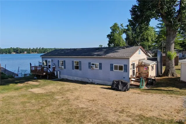 $265,000 | 211 Dillon Point Road, Hammond, NY 13646