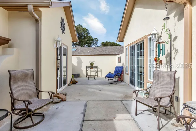 $610,000 | 11 Sundance Lane, Bluffton, SC 29909