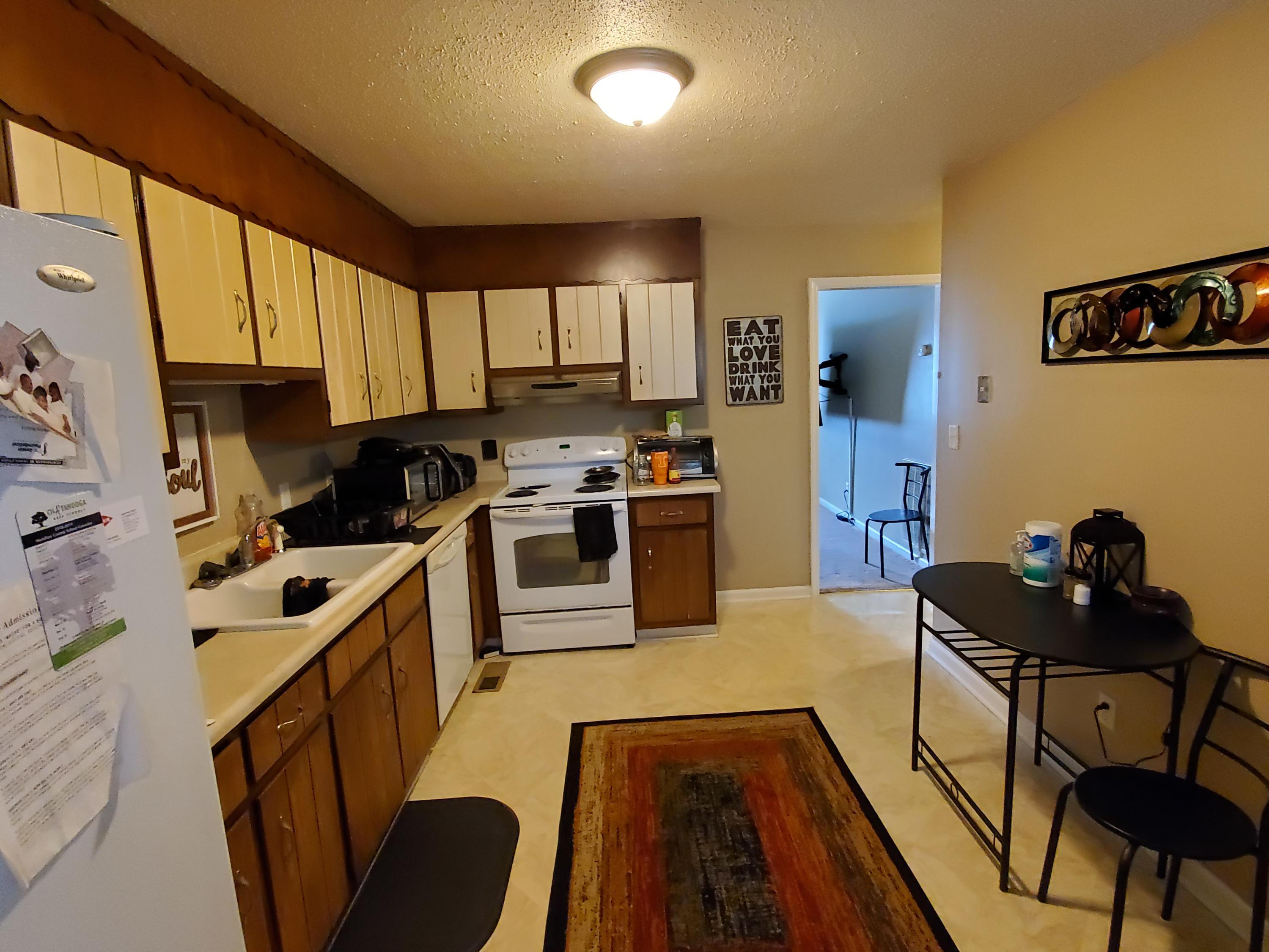1009 Signal Road Signal Mountain, TN 37377 - Photo 6 of 13 Kitchen - View Toward Living Room