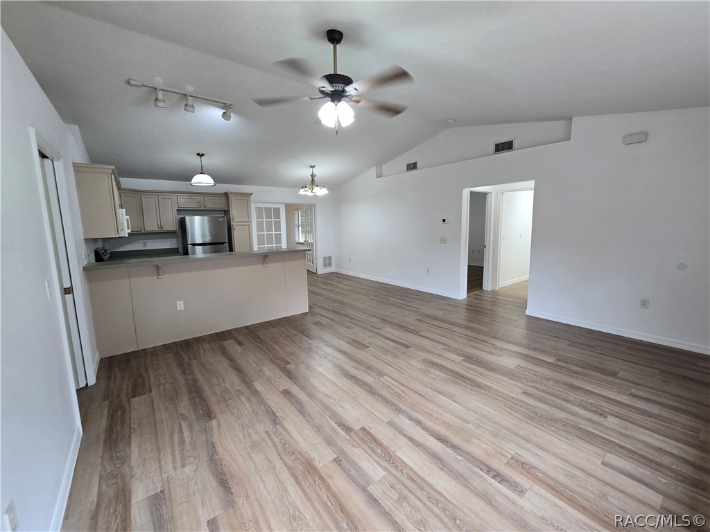 292 North Fitzpatrick Avenue Inverness, FL 34453 - Photo 3 of 24