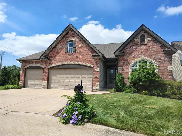 $455,000 | 522 Sgt. Pepper Dr., St. Peters, MO 63376